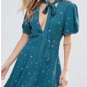 Free people Abbie Fit and Flare Midi Dress V-neck 100% Viscose Size 6 Reversible